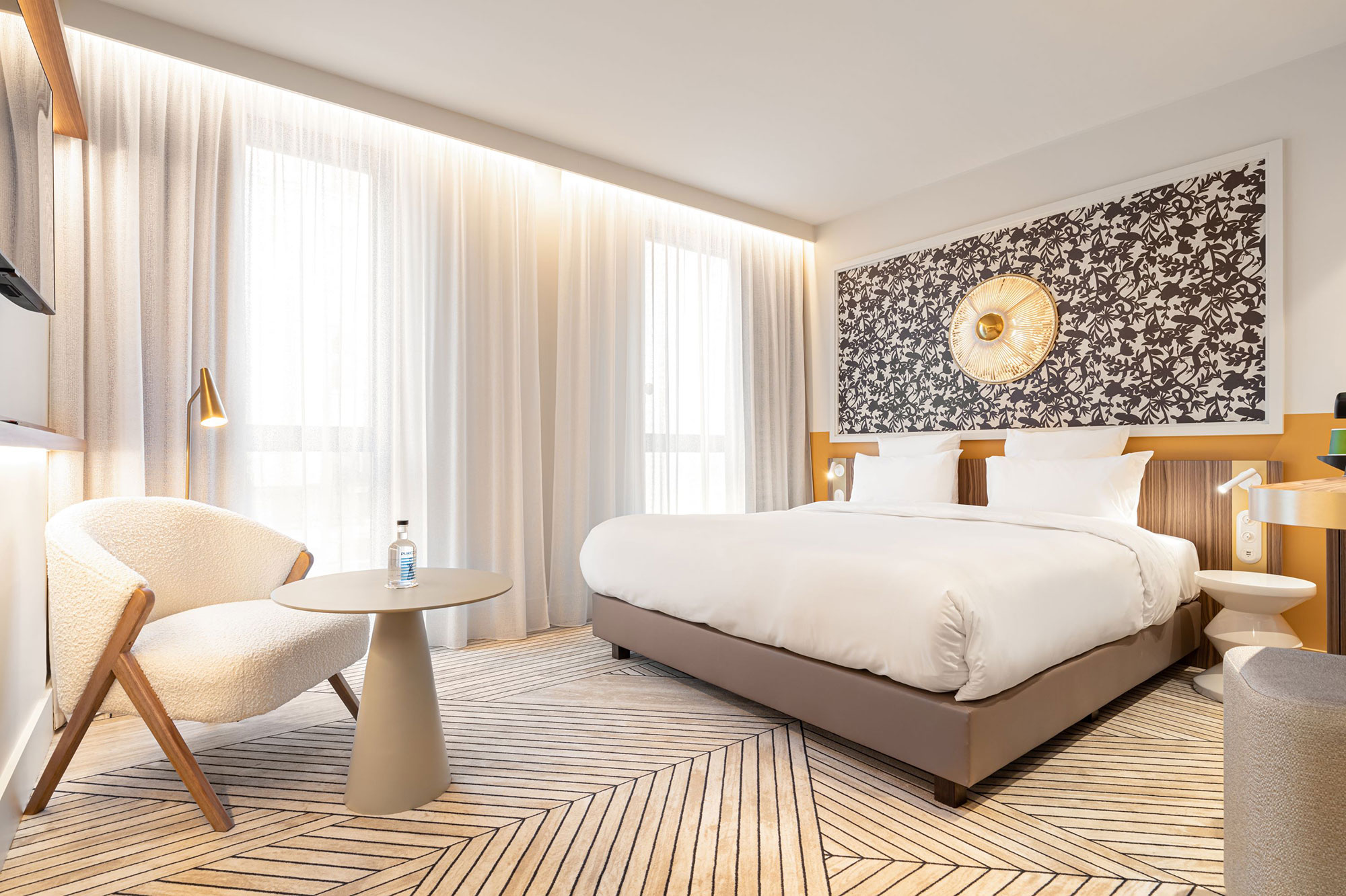 Hotel YAC Paris Clichy, a member of Radisson Individuals - Superior Guest Room 2